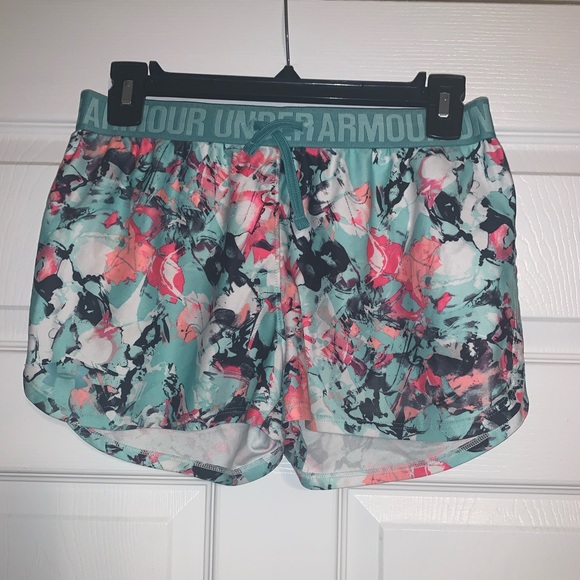 Under Armour Other - Under Armour play up shorts